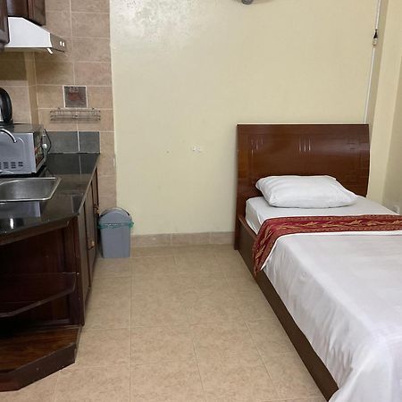 Khach San Minh Chau - Hoa Hung Otel Ho Şi Min Dış mekan fotoğraf