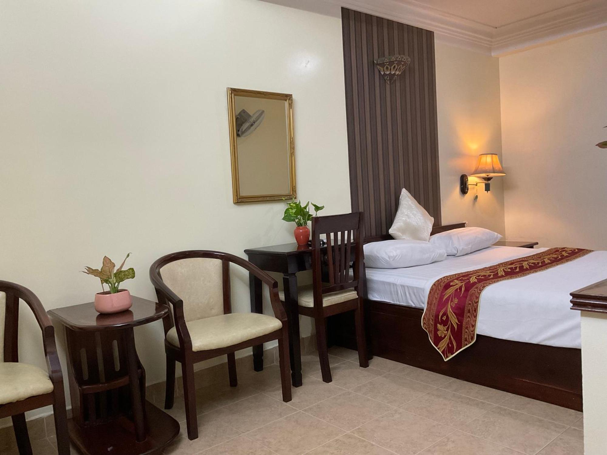 Khach San Minh Chau - Hoa Hung Otel Ho Şi Min Dış mekan fotoğraf