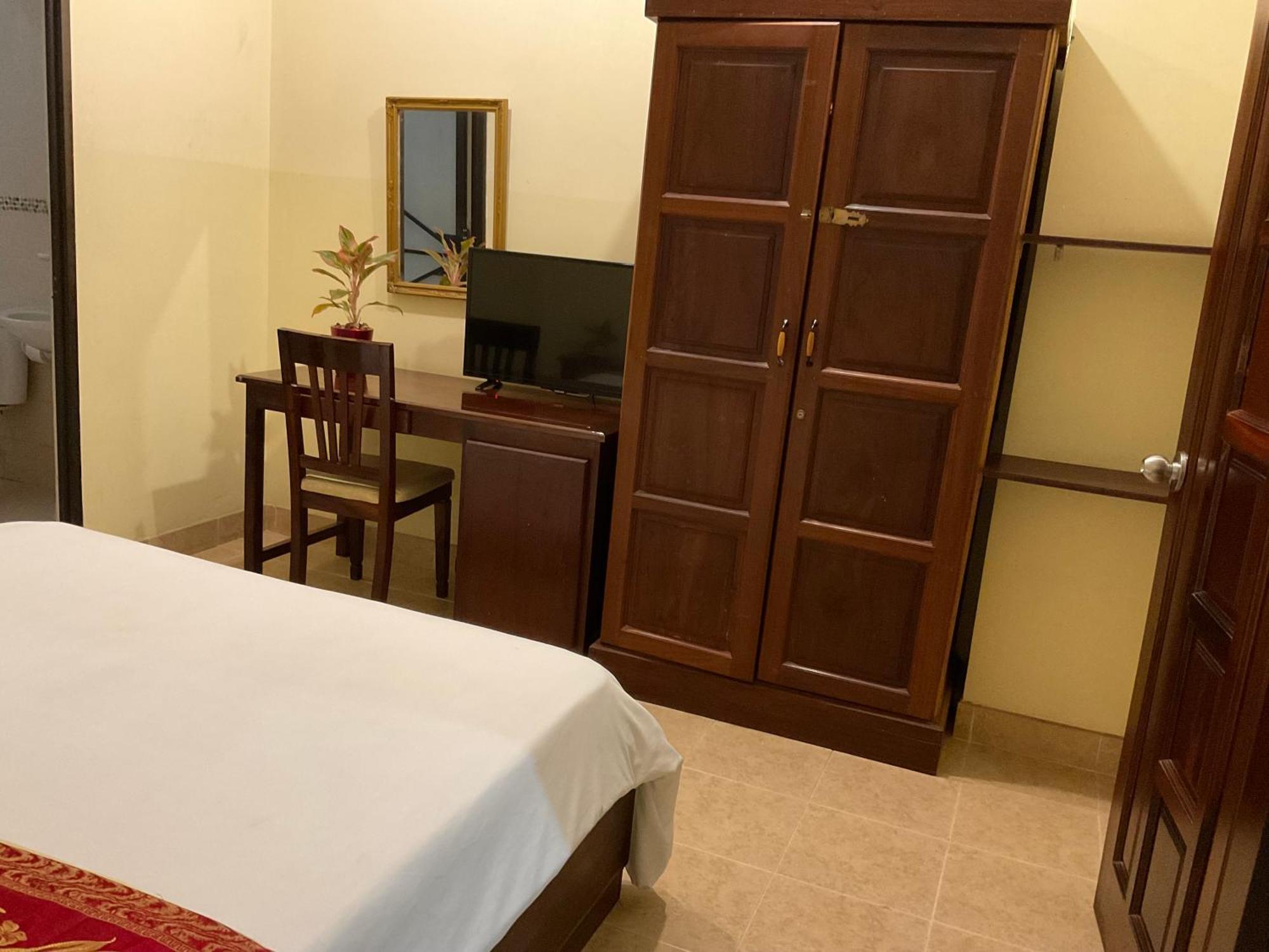 Khach San Minh Chau - Hoa Hung Otel Ho Şi Min Dış mekan fotoğraf