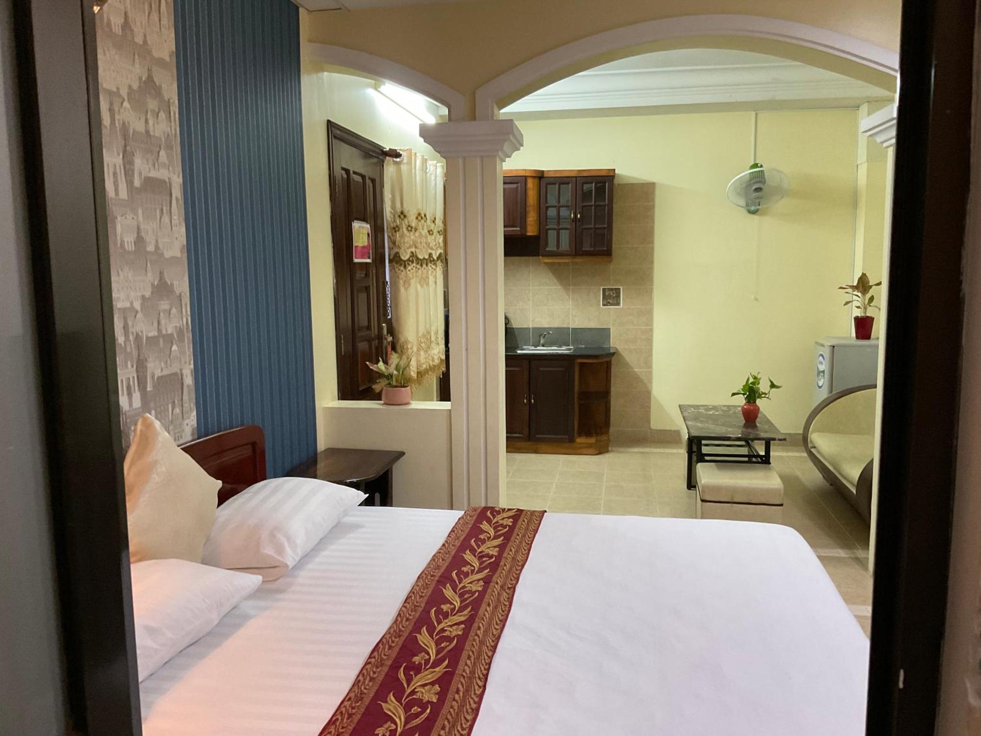 Khach San Minh Chau - Hoa Hung Otel Ho Şi Min Dış mekan fotoğraf