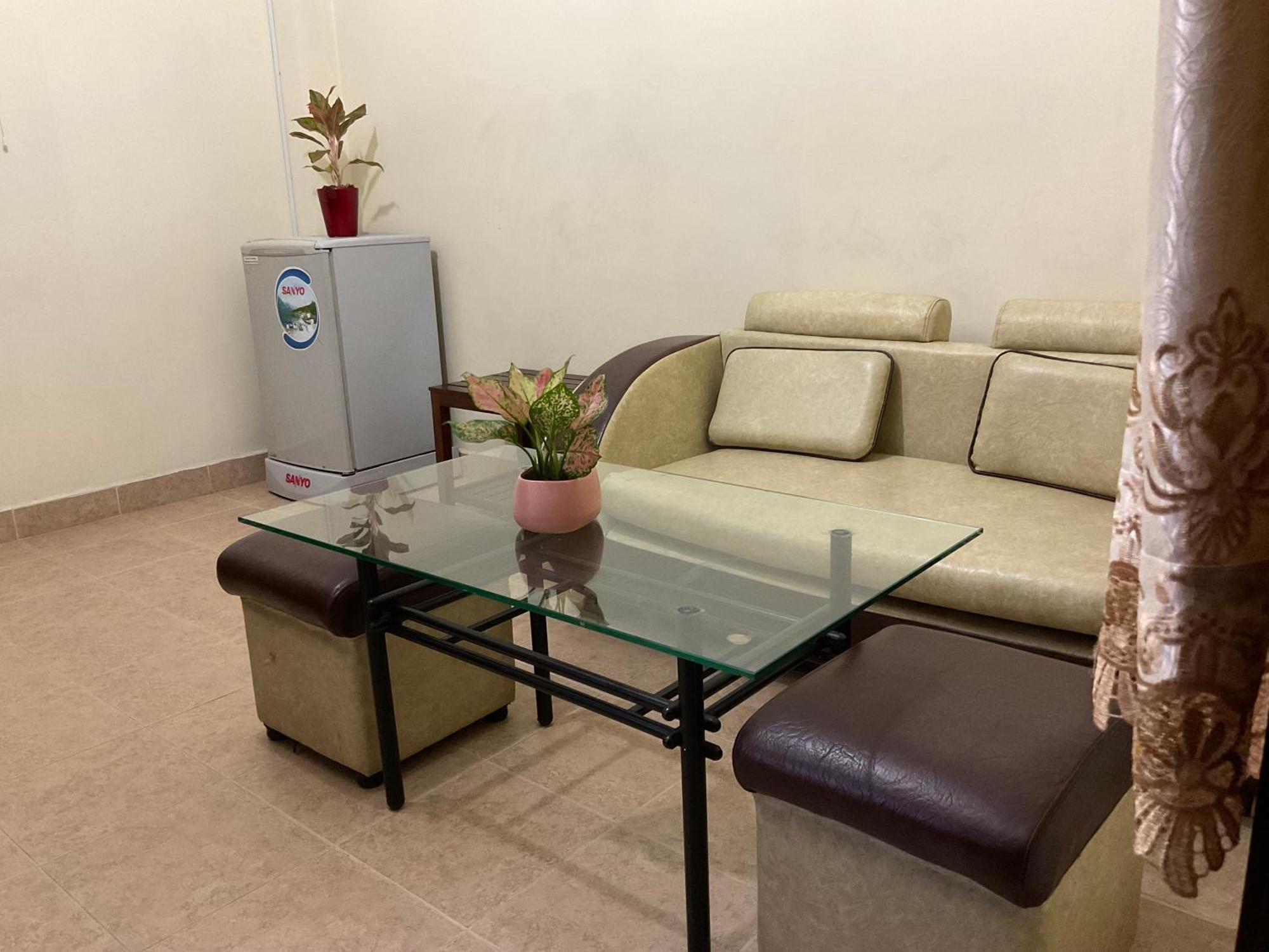 Khach San Minh Chau - Hoa Hung Otel Ho Şi Min Dış mekan fotoğraf